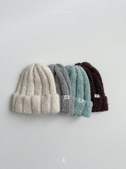 [PRE-ORDER] Creamy Beanie