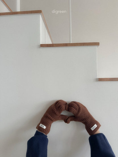 [PRE-ORDER] Wool Winnie Glove