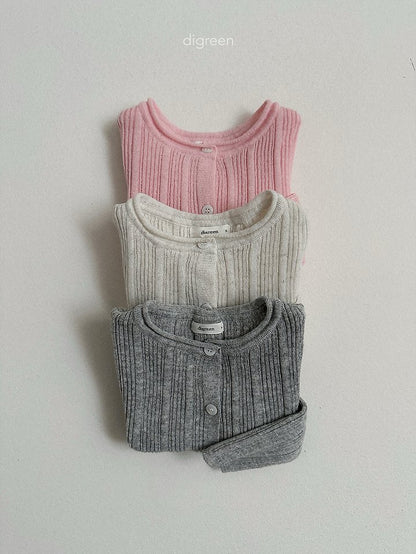 [PRE-ORDER] Wiggly Ribbed Cardigan (Mom Couple)
