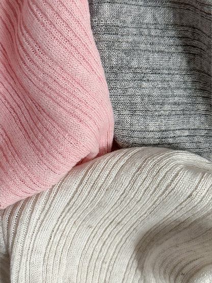 [PRE-ORDER] Wiggly Ribbed Cardigan (Mom Couple)
