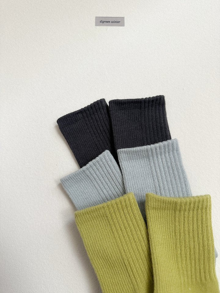 [PRE-ORDER] Dual Ribbed Socks Set