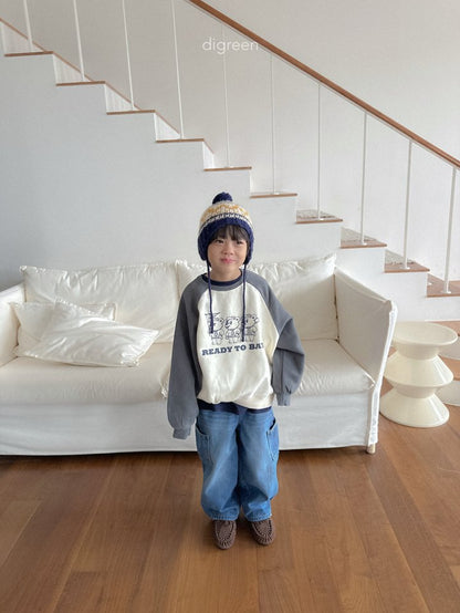 [PRE-ORDER] Bear Raglan Sweatshirts