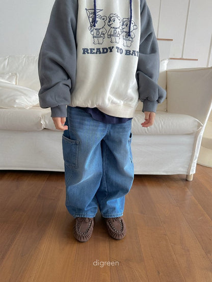 [PRE-ORDER] Bear Raglan Sweatshirts