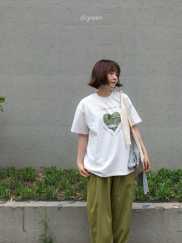 [PRE-ORDER] Pure Swan T-Shirts (Mom Couple)