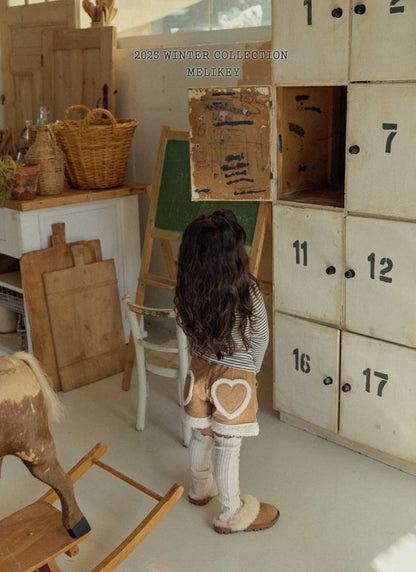 [PRE-ORDER] Heart Fur Shorts