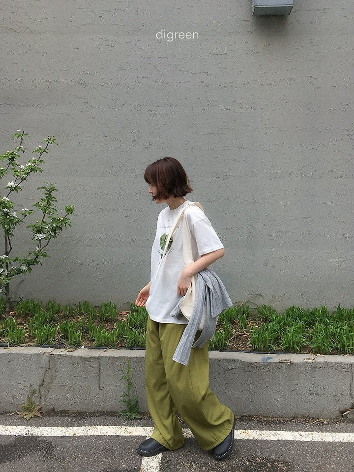 [PRE-ORDER] Pure Swan T-Shirts (Mom Couple)