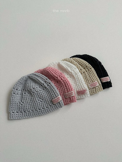 [PRE-ORDER] Robe Eyelet Beanie