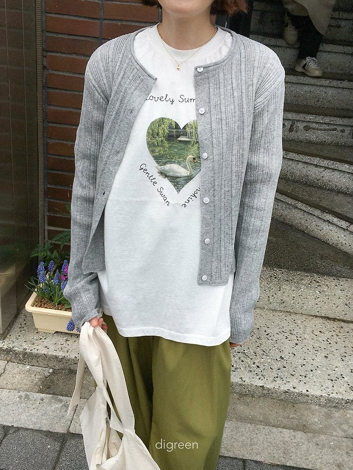 [PRE-ORDER] Pure Swan T-Shirts (Mom Couple)