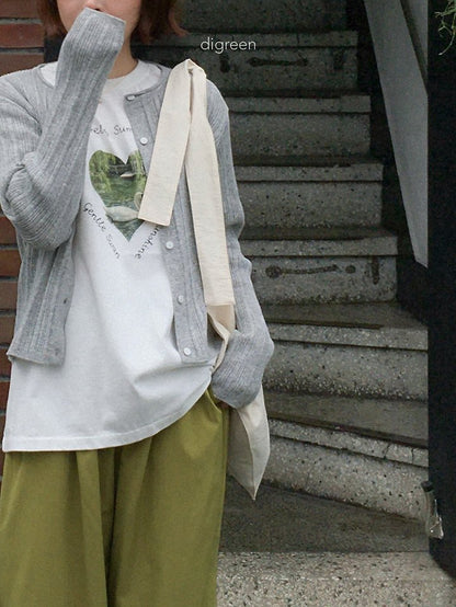 [PRE-ORDER] Pure Swan T-Shirts (Mom Couple)
