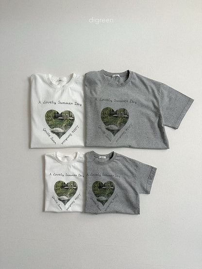 [PRE-ORDER] Pure Swan T-Shirts (Mom Couple)