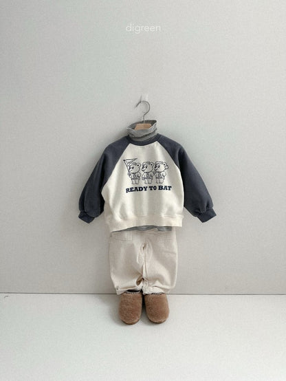 [PRE-ORDER] Bear Raglan Sweatshirts