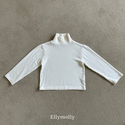 [PRE-ORDER] Snow Warmer Turtleneck T-Shirts