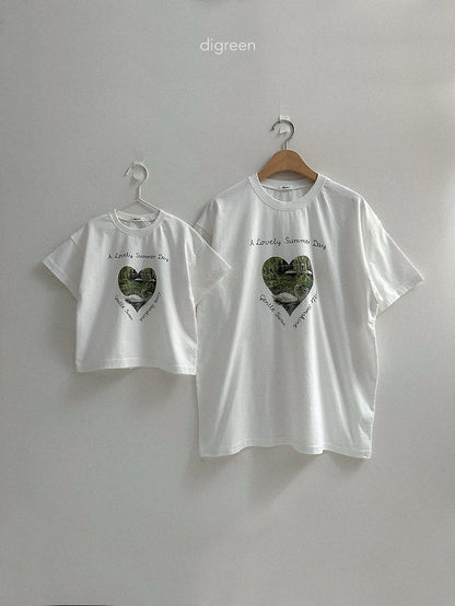 [PRE-ORDER] Pure Swan T-Shirts (Mom Couple)
