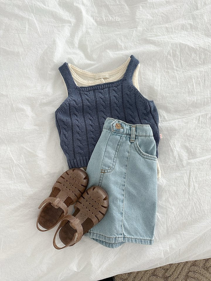 [PRE-ORDER] Button Denim Shorts