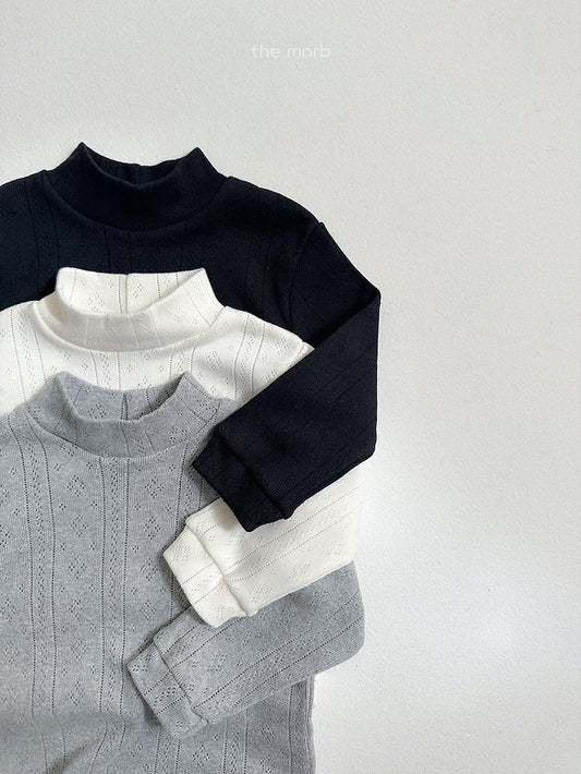 [PRE-ORDER] Eyelet Turtleneck T-Shirts