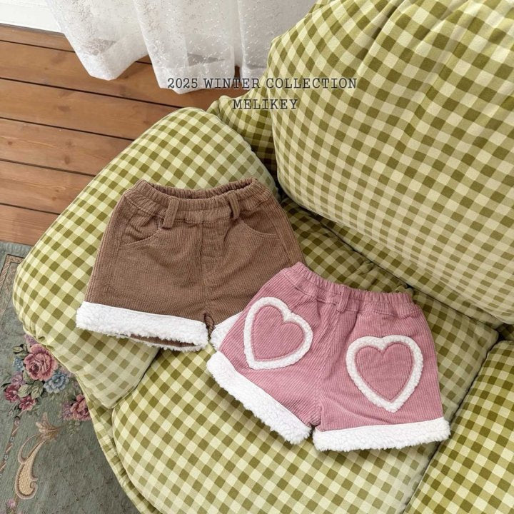 [PRE-ORDER] Heart Fur Shorts
