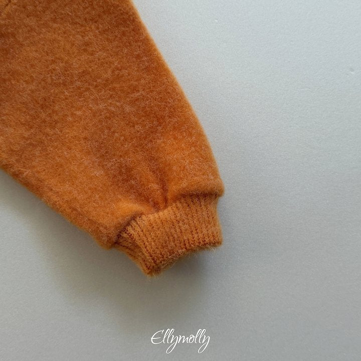[PRE-ORDER] Chicago Brush V Neck Knit Top