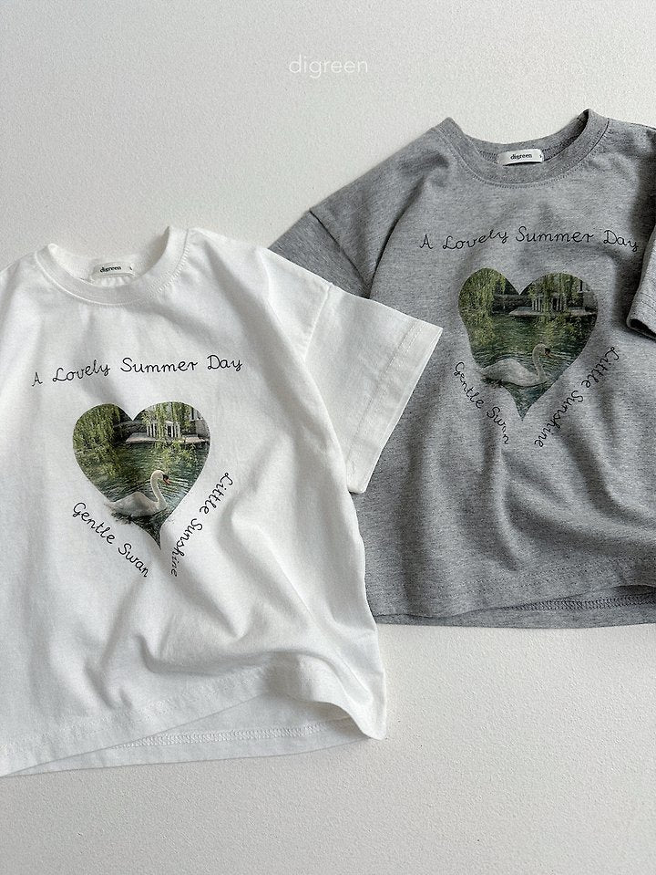 [PRE-ORDER] Pure Swan T-Shirts (Mom Couple)