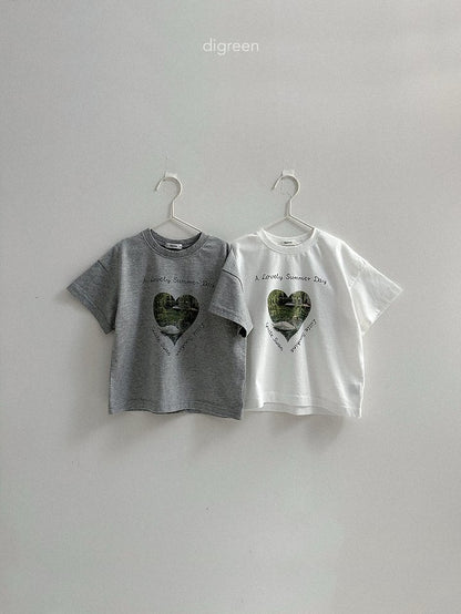 [PRE-ORDER] Pure Swan T-Shirts (Mom Couple)