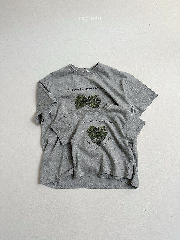 [PRE-ORDER] Pure Swan T-Shirts (Mom Couple)