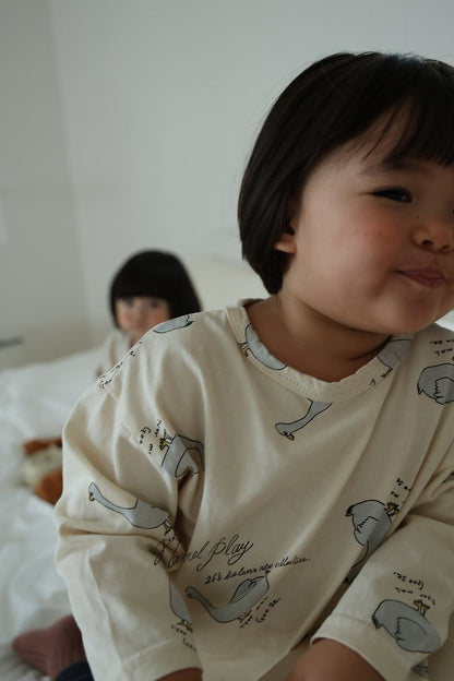 [PRE-ORDER] Normal Duck T-Shirts