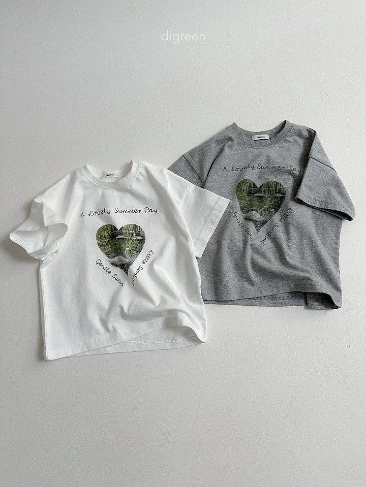 [PRE-ORDER] Pure Swan T-Shirts (Mom Couple)