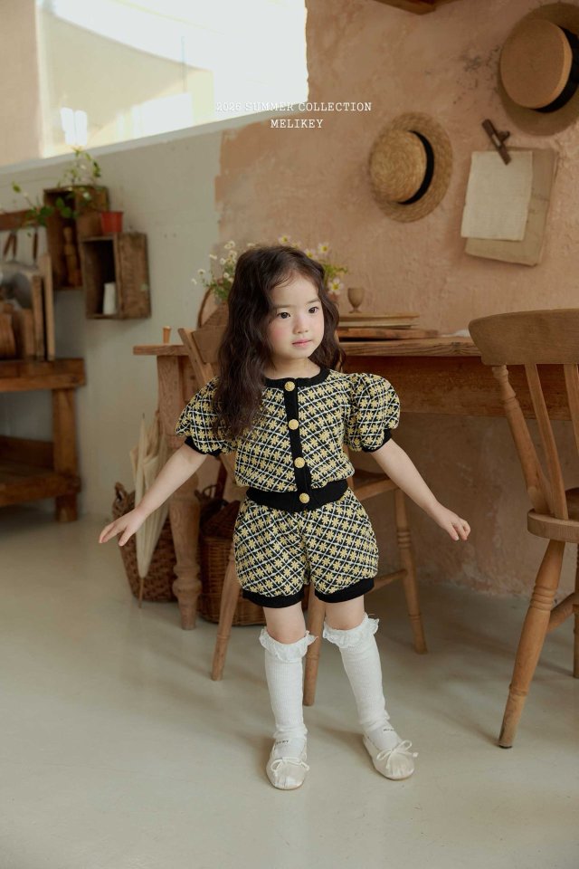 [PRE-ORDER] Rica Floral Puff Cardigan