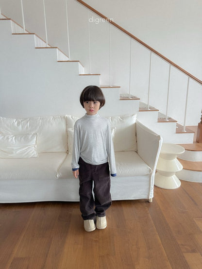 [PRE-ORDER] Layered Turtleneck T-Shirts