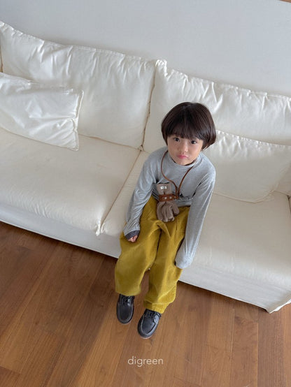 [PRE-ORDER] Layered Turtleneck T-Shirts