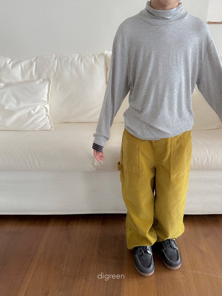 [PRE-ORDER] Layered Turtleneck T-Shirts