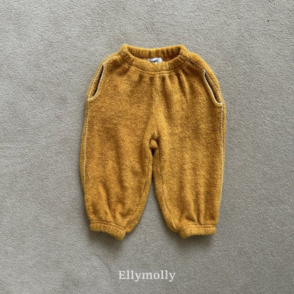[PRE-ORDER] Fuzzy Hug Jogger Pants