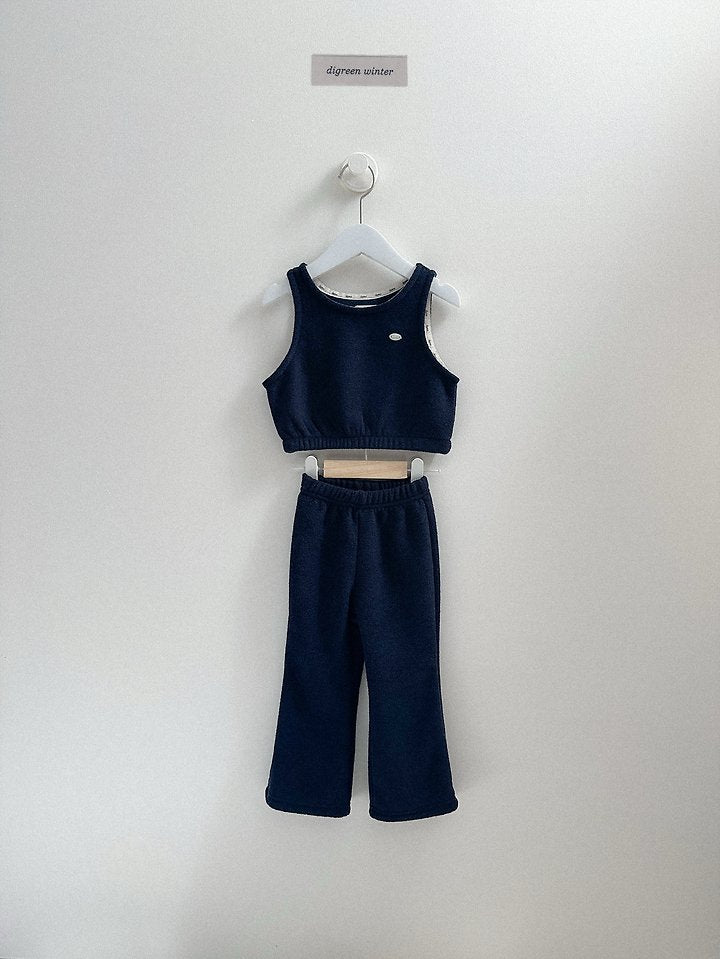 [PRE-ORDER] Moel Vest