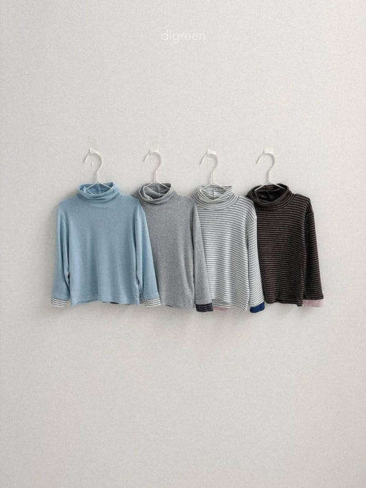 [PRE-ORDER] Layered Turtleneck T-Shirts