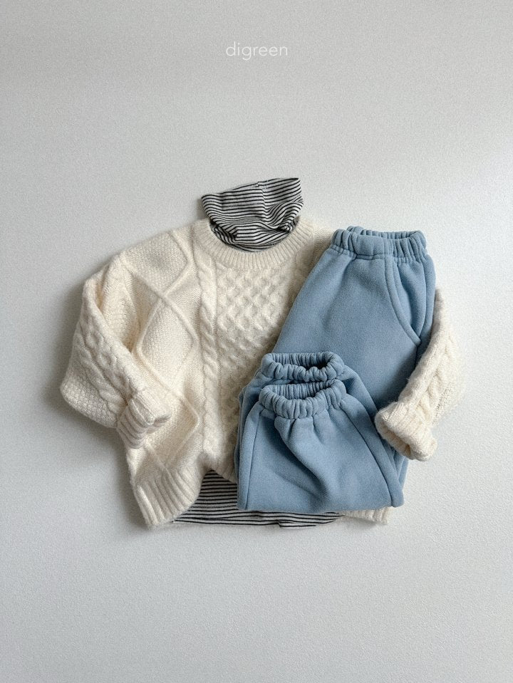 [PRE-ORDER] Layered Turtleneck T-Shirts