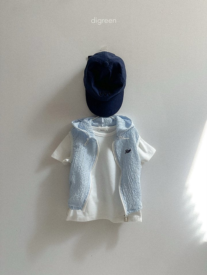 [PRE-ORDER] Milky Hoodie Vest