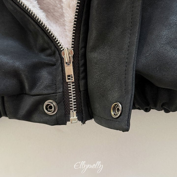 [PRE-ORDER] Big Collar Jumper