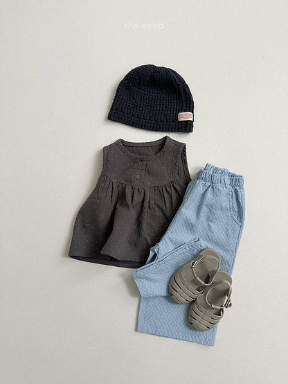 [PRE-ORDER] Robe Eyelet Beanie