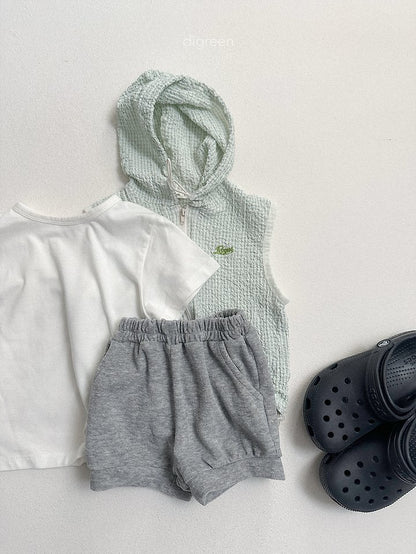 [PRE-ORDER] Milky Hoodie Vest
