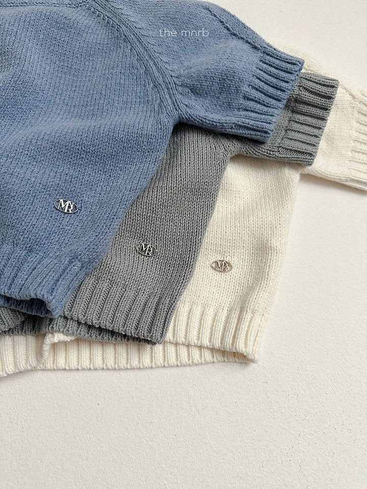 [PRE-ORDER] Emblem 3/4 Sleeve Sweater Top