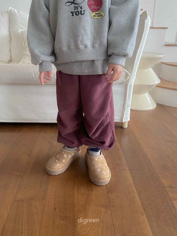 [PRE-ORDER] Pin-Tuck Jogger Pants