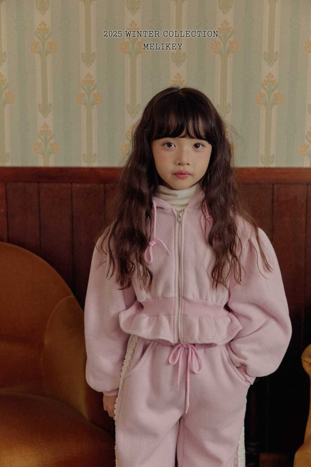 [PRE-ORDER] Crop Frill Hoodie Jacket