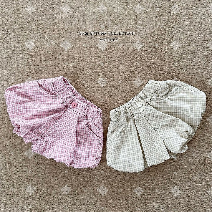 [PRE-ORDER] Pint Pumpkin Shorts