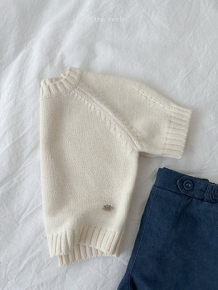 [PRE-ORDER] Emblem 3/4 Sleeve Sweater Top