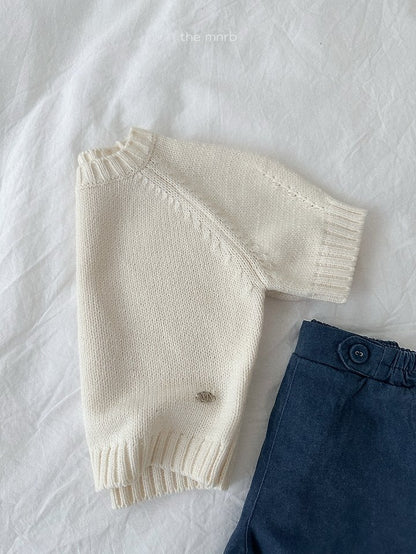 [PRE-ORDER] Emblem 3/4 Sleeve Sweater Top