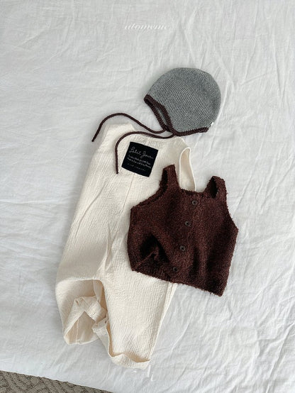 [PRE-ORDER] Ecru Sweater Vest