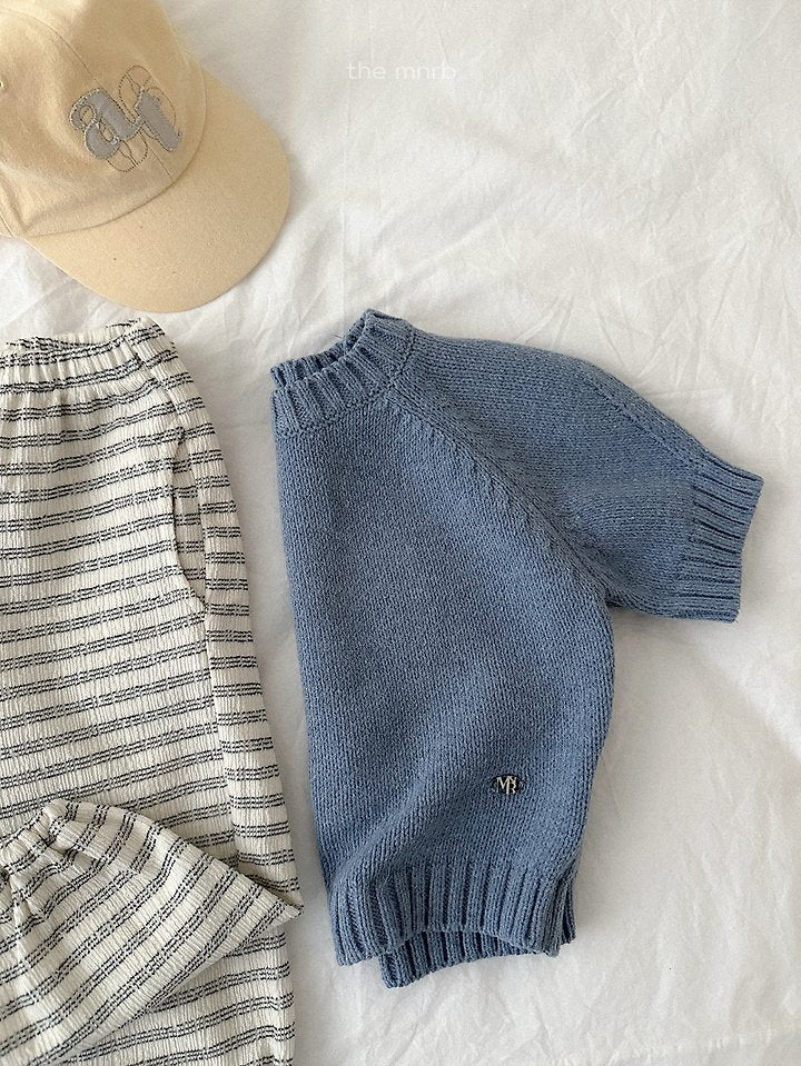 [PRE-ORDER] Emblem 3/4 Sleeve Sweater Top