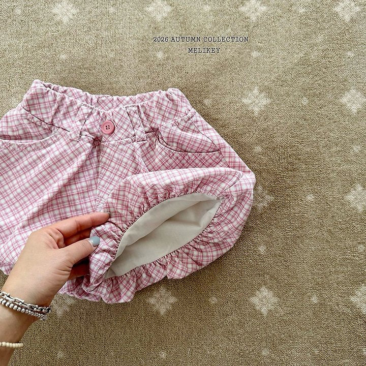 [PRE-ORDER] Pint Pumpkin Shorts