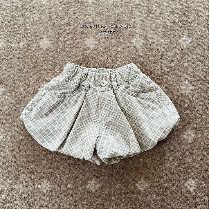 [PRE-ORDER] Pint Pumpkin Shorts