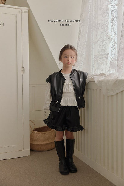 [PRE-ORDER] Faux Leather Shorts