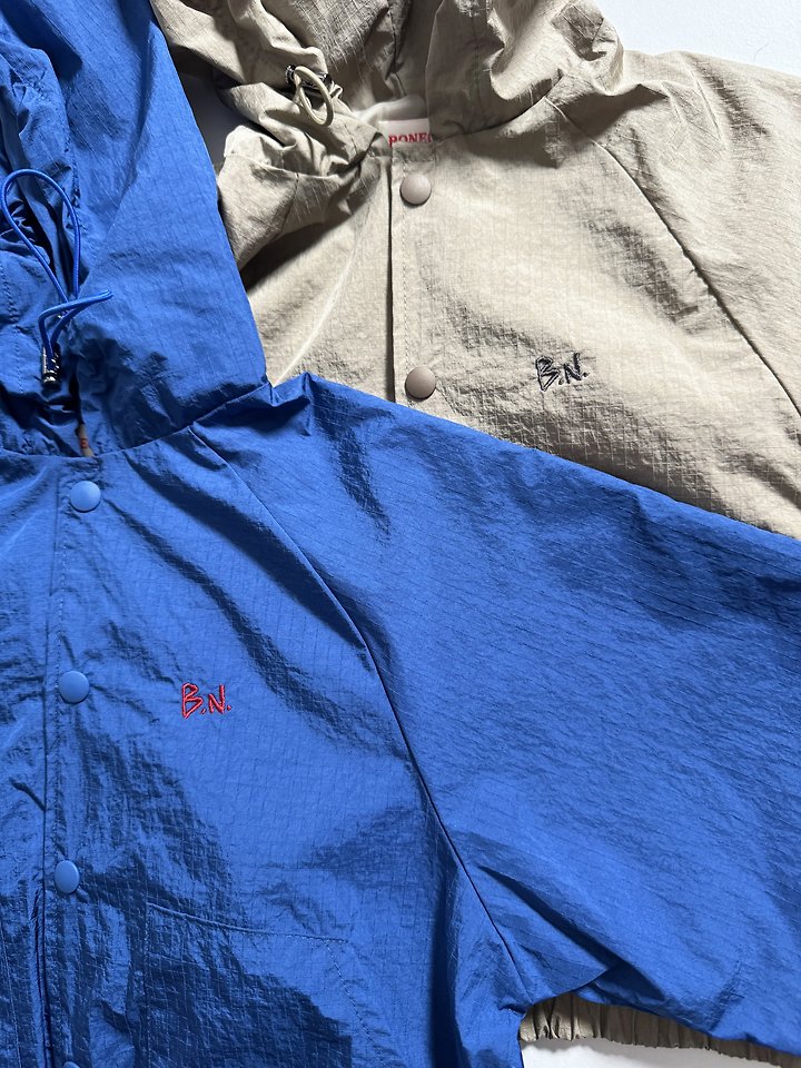 [PRE-ORDER] Square Windbreaker